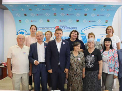 Город Абакан: Встреча с ветеранами и традициями