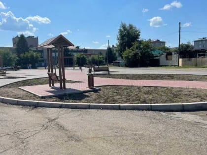 Центр села Подсинее благоустроили в рамках нацпроекта