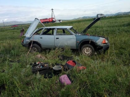 Водитель-бесправник погиб в ДТП на трассе в Хакасии