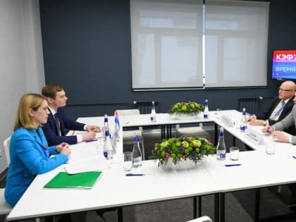 Глава Хакасии встретился с руководителем Ассоциации российских дипломатов