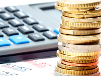 Базовые отрасли Хакасии третий месяц предпочитают обходиться без долгов