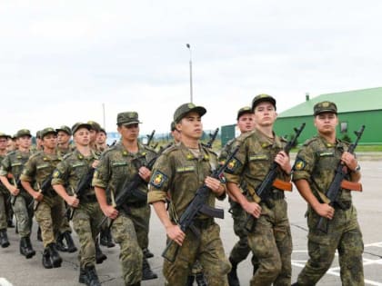 Студенты военной кафедры приняли присягу в Абакане