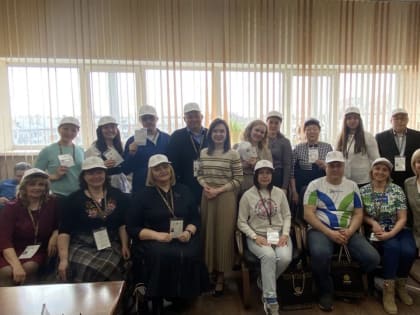 Первые аттестованные гиды Хакасии получили карточки экскурсоводов