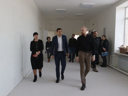 Капремонт абаканской школы № 30 идёт с опережением графика