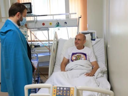 Сергей Сокол вернулся в больницу, чтобы сказать «спасибо» вылечившим его медикам