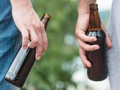 Жительница Саяногорска дважды обворовала пьяного знакомого