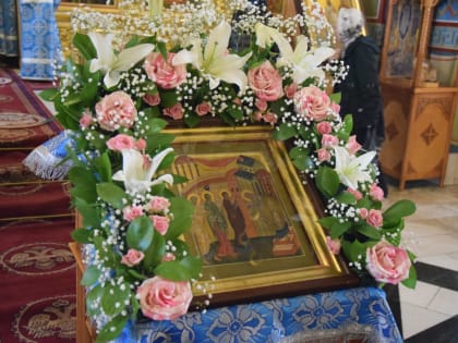 Всенощное бдение накануне праздника Сретения Господня
