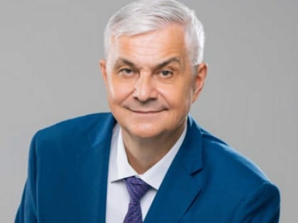 Глава Хакасии снова попытался снять с выборов Грудина, но проиграл