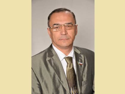 Больше не депутат: Александр Семенов сдал мандат