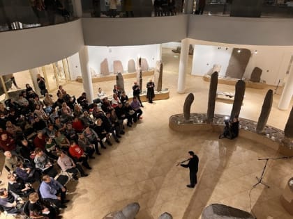 В Национальном музее состоялся концерт Давида Агиняна