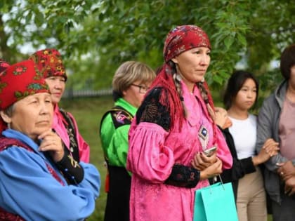 Музыкальную ночь в юрте устроили жители села в Хакасии