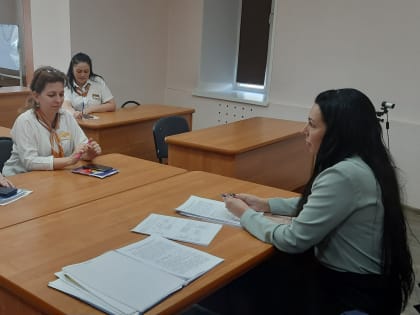 Представителями Управления Минюста России по Республике Хакасия проведено тематическое занятие по вопросам предоставления государственной услуги по проставлению апостиля