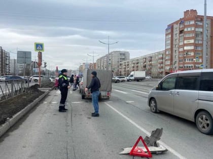 В Абакане водитель устроил ДТП и скрылся с места происшествия