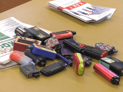 Вейпы — опасная мода среди подростков