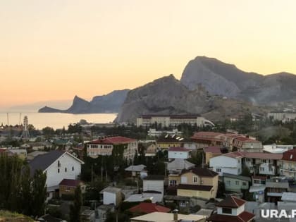 В Крыму сформируют список объектов под национализацию имущества украинских олигархов