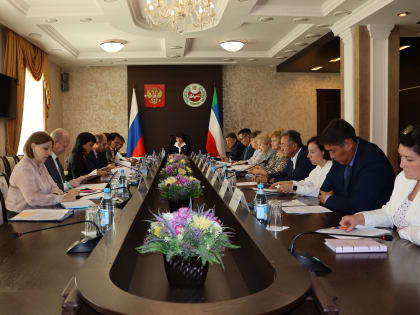 Начальник Управления Минюста России по Республике Хакасия принял участие в заседании Комиссии по координации работы по противодействию коррупции в Республике Хакасия