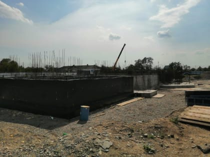 В Черногорске продолжается строительство детской поликлиники на 200 посещений в смену