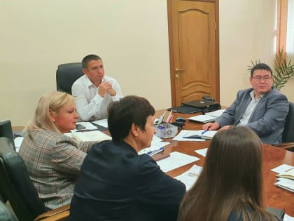 Востребованность кадров для промышленности обсудили в Хакасии