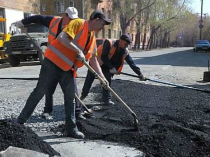 В Абакане продолжается ремонт дорог на улицах Советская, Гагарина, Др.Народов, Щетинкина