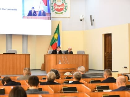 Глава Хакасия принял участие в заседании Совета старейшин хакасского народа