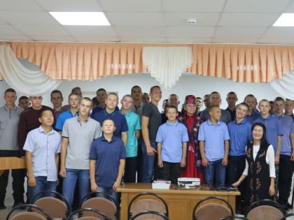 В рамках празднования Дня России состоится творческое мероприятие члена Союза писателей России Натальи Ахпашевой с учащимися Абаканского специального учебно-воспитательного учрежде