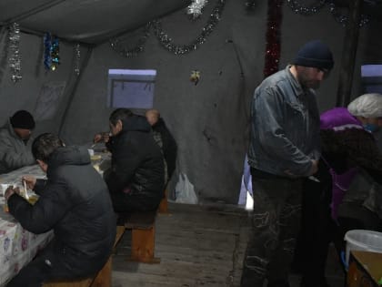 Столовая для бездомных продолжает свою работу в Абакане