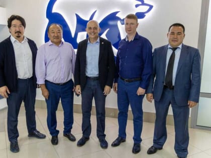 Сокол пригласил в Хакасию лучших врачей ФМБА России