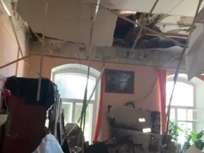 Прокуратура начала проверку по факту обрушения крыши в историческом особняке Минусинска