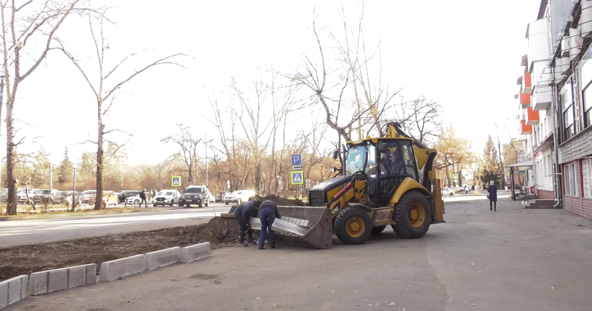 Волноваха улицы. Отражение Абакан парковка.