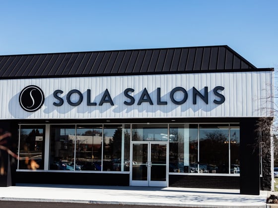Sola Salon Studios New Berlin