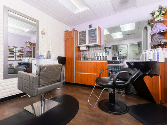 Sola Salon Studios Congressional South