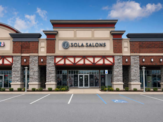 Sola Salon Studios The Highlands