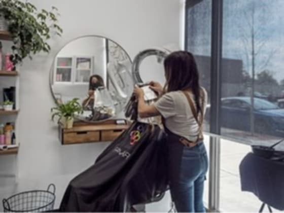 Sola Salon Studios Troy