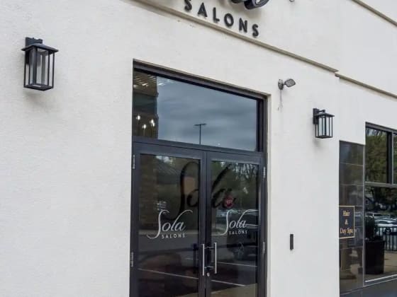 Sola Salon Studios Wynnewood