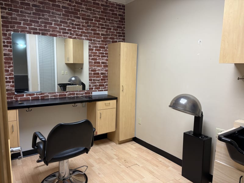 Salon suites of HEB photo 2