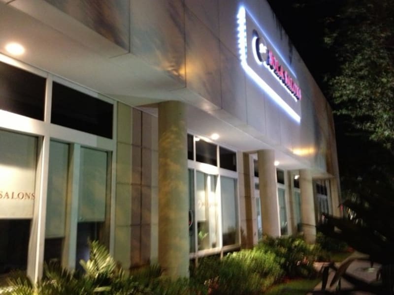 Sola Salon Studios Coral Springs
