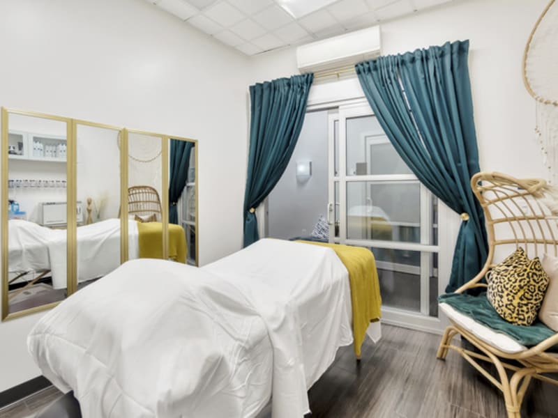 Sola Salon Studios Cypress