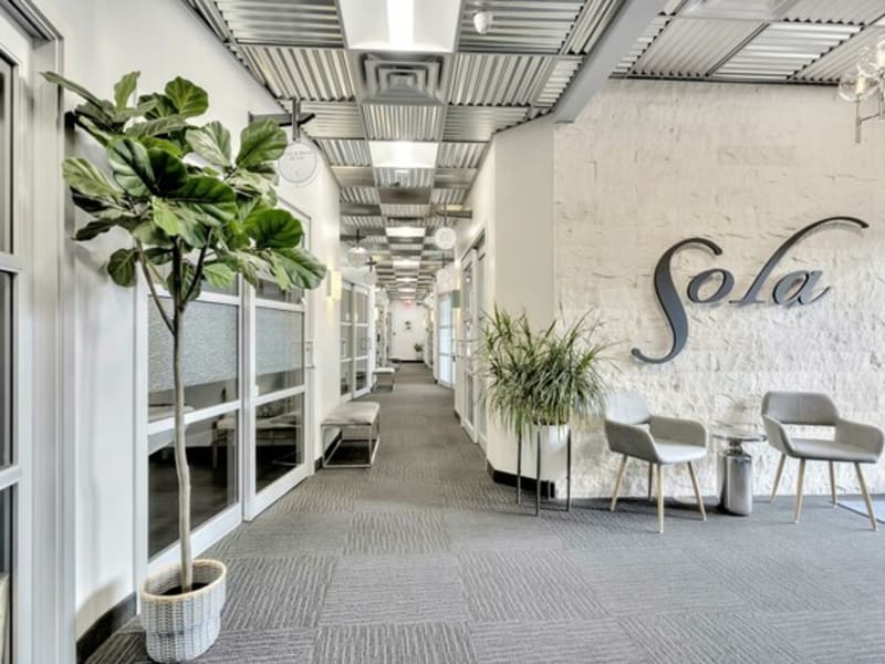 Sola Salon Studios Lake Forest