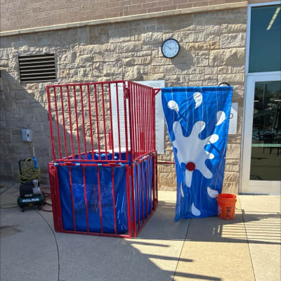 Dunk Tank 400 gallon collapsible