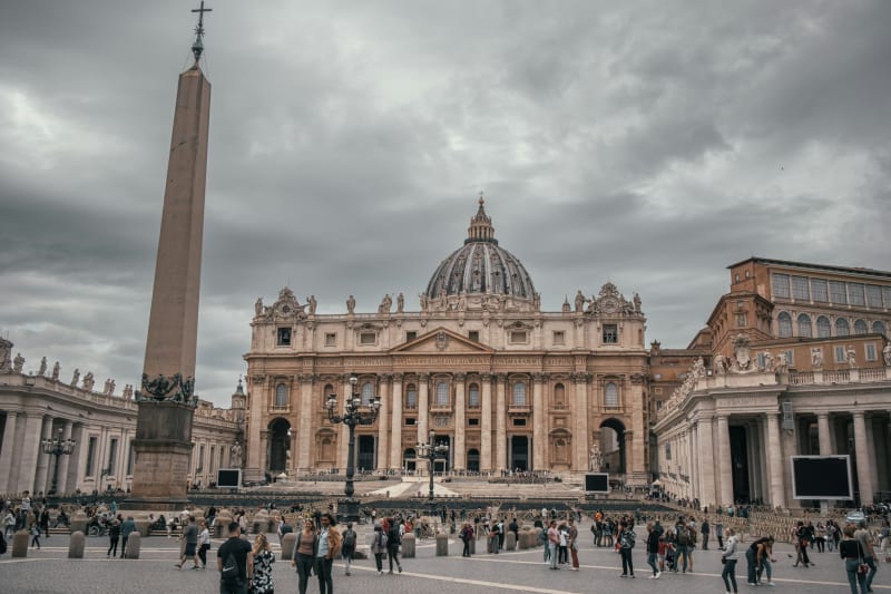 Saint Peter's Square 6