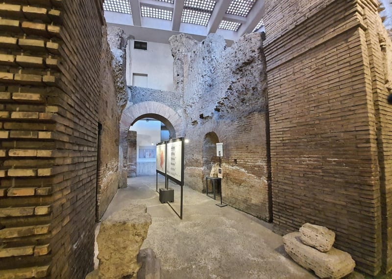 Stadium of Domitian (Piazza Navona substructure) 3