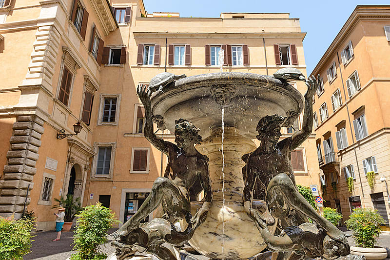 Piazza Mattei 1