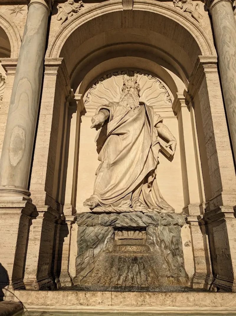 Fountain of Moses (Fontana dell'Acqua Felice) 2