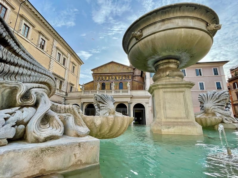 Fontana di Santa Maria in Trastevere 1