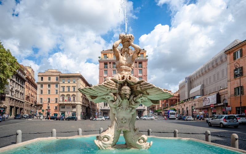 Fontana del Tritone 1