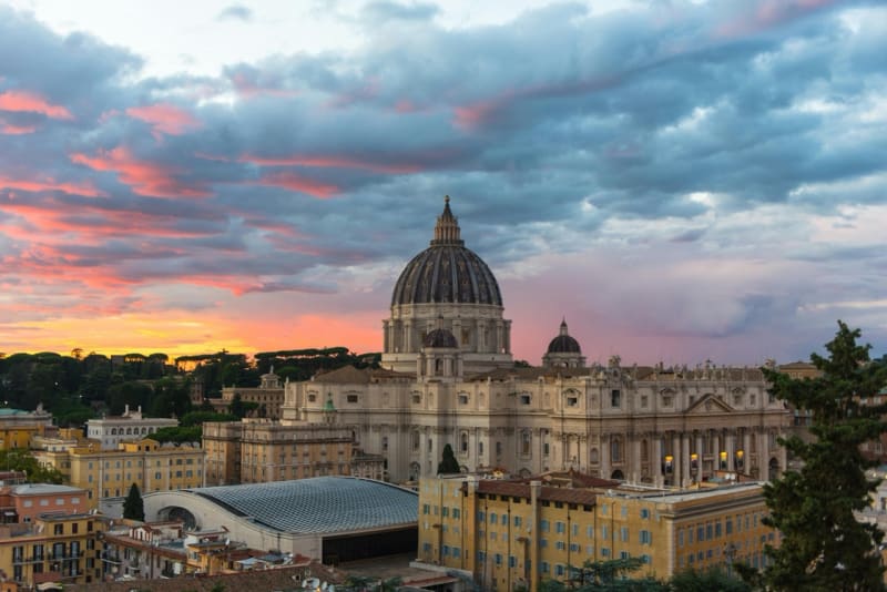 Saint Peter's Basilica 8