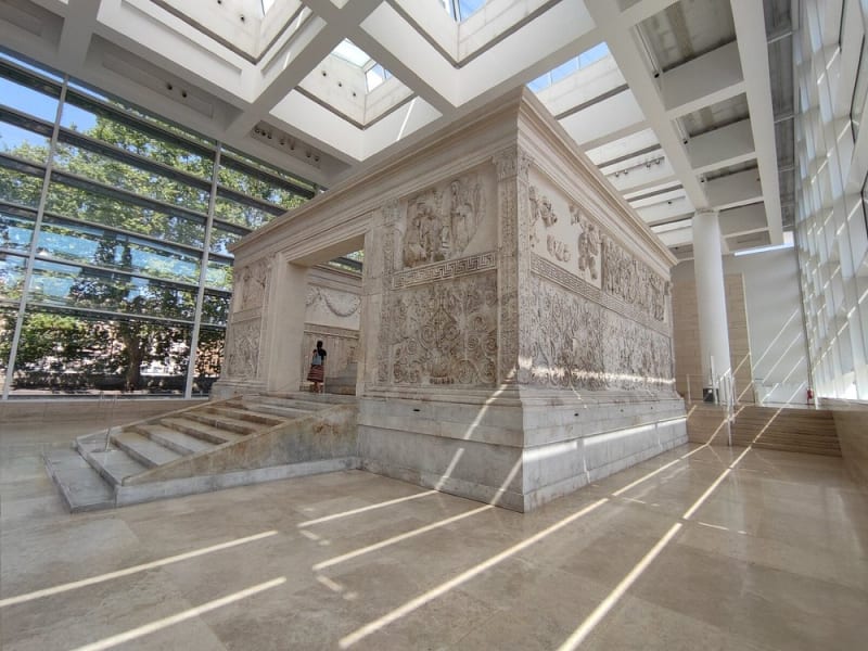 Ara Pacis Museum 2
