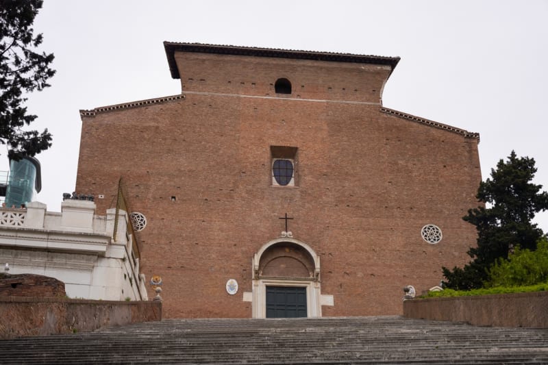 Santa Maria in Aracoeli Basilica 1