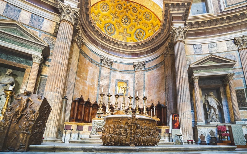 Pantheon 9