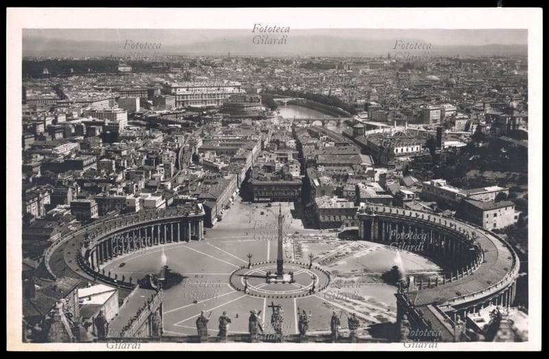Saint Peter's Square 12